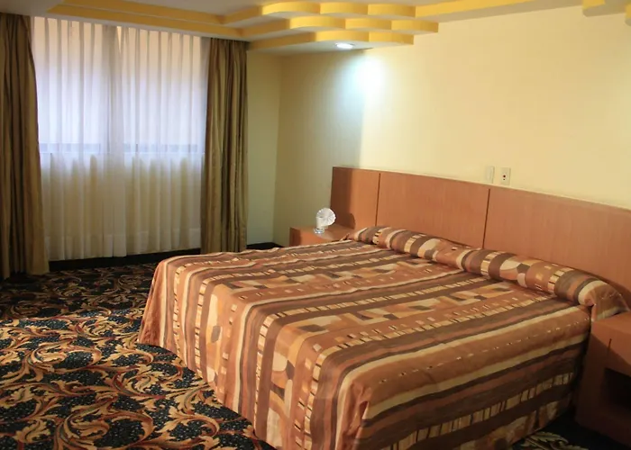 Hotel El Senador 3*